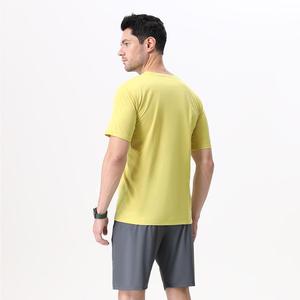 Individuell Bedrucktes Kompressions-Fitness-Shirt Sportliches Workout-T-Shirt Schnelltrocknendes Tanktop Kurzarm-Oberteil für Männer - Product Image 5