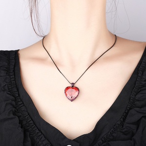 High Quality 20*20mm <b>Heart</b> Cut Blue Cubic Zirconia Jewelry Eco-friendly Copper <b>Black</b> Gold Plated Blue <b>Heart</b> Pendant Necklace - Product Image 5