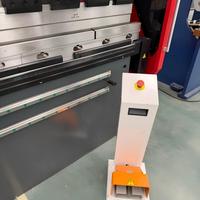 Prensa Plegadora Hidráulica CNC de Alta Precisión para Chapa Metálica, Protección de Seguridad Completa, Equipada con Sistema Delem