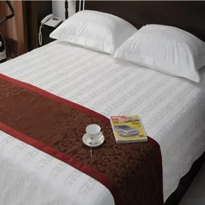 Tùy Chỉnh Kích Thước Logo Trắng Bedding Set Trung Quốc Nhà Cung Cấp 100% Cotton Vải Tấm Bedding Set Luxury 3-5Cm Satin Sọc Với Quilt