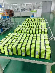 <span class=keywords><strong>3</strong></span>,2 В IFR32140 15ah, Прямая поставка с завода, цилиндрическая перезаряжаемая литий-ионная батарея, логотип бренда на заказ для электрических подъемников - Product Image 5