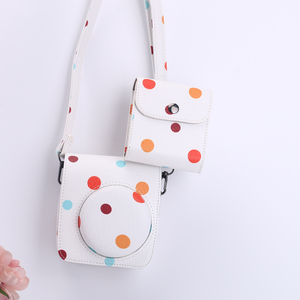 Bolsa de cuero PU para cámara instantánea <span class=keywords><strong>Fujifilm</strong></span> <span class=keywords><strong>Instax</strong></span> <span class=keywords><strong>Mini</strong></span> <span class=keywords><strong>90</strong></span> con lunares coloridos - Product Image 4