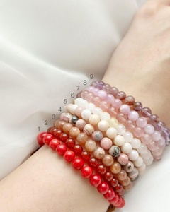 Bracelet en pierres précieuses authentiques, bracelet de guérison en cristal naturel personnalisé, bracelet extensible de 8 mm pour femmes, cadeau plaqué or 18 carats - Product Image 2