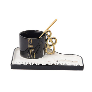 Nouvel ensemble créatif tasse à café <span class=keywords><strong>et</strong></span> soucoupe en céramique 2026, design clavier de piano style nordique, résistant aux hautes températures, avec cuillère - Product Image 5