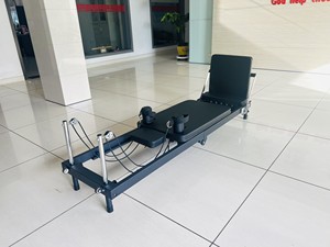 Reformer <span class=keywords><strong>de</strong></span> Pilates Premium - Diseño Plegable que Ahorra Espacio para Ejercicio en Casa y Fisioterapia - Product Image 2
