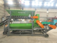 Machine de criblage de broyeur d'alimentation de trémie pour la ligne de traitement d'engrais organique et de compostConcassage