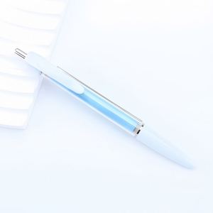 ปากกาลูกลื่นแบบเติมหมึกได้ พิมพ์ลายสีสันสดใส สำหรับงานโฆษณาและโปรโมชั่น เหมาะสำหรับการขายข้ามพรมแดน - Product Image 4