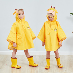 Imperméable pour enfants <span class=keywords><strong>Cape</strong></span> fendue pour garçon Poncho pour filles Forme <span class=keywords><strong>de</strong></span> dessin animé tridimensionnelle Poncho imperméable léger et respirant pour enfants - Product Image 2