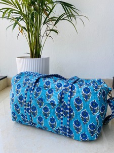 <b>Large</b> Quilted Sport Lightweight Duffel <b>Bags</b> Handmade Cotton Fabric Women Travel <b>Bag</b> Reusable <b>Beach</b> Overnight <b>Large</b> Capacity - Product Image 5