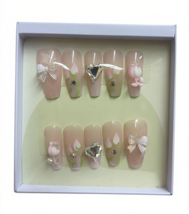 Orecchini in Stile Francese con Fiocco Rosa, Gioielli alla Moda per Donne - Product Image 1