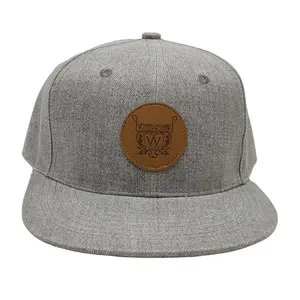 2024 nueva alta calidad barato color gris PU cuero logo hqr 6 panel hip hop personalizado gorra SnapBack juvenil