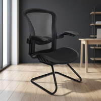 Chaise de bureau visiteur ergonomique contemporaine exécutive en maille imperméable avec accoudoirs réglables, pieds en métal et structure en plastique pour bureau à domicile