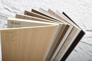 Facile à installer fibre de charbon de <span class=keywords><strong>bois</strong></span> de bambou placage de <span class=keywords><strong>bois</strong></span> imperméable au feu étanche à l'humidité rainure de langue panneaux muraux planches <span class=keywords><strong>feuille</strong></span> de marbre - Product Image 4