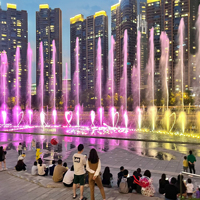 Fontaine à cascade LED en acier inoxydable personnalisée, programmable, numérique, pour une utilisation en extérieur dans les jardins, les piscines, les parcs