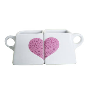 Tasse en céramique de la série Saint-Valentin personnalisée créative Tasse en céramique émaillée de haute qualité avec poignée en forme de cœur - Product Image 3
