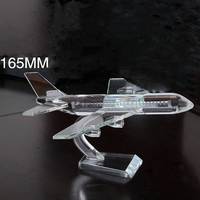 Vente en gros de cadeaux personnalisés Souvenir modèle d'avion en cristal 3d cadeaux d'affaires modèle d'avion en verre trophée