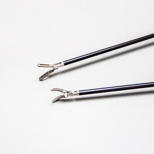 China Fornecedores Extrator De Corpo Estrangeiro Endoscópico Eletrodos Bipolares Dissecando <span class=keywords><strong>Grasper</strong></span> Fórceps De Agarra Flexível Descartável - Product Image 2