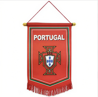 Drapeaux décoratifs muraux personnalisés en satin imperméable et écologique avec pompons, vente en gros pour événements sportifs/cadeaux/écoles - Direct Usine