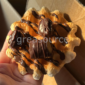 วาฟเฟิลช็อกโกแลต นุ่ม อร่อย อาหารเช้าแสนอร่อย ห่อด้วยน้ำผึ้ง เนื้อเนียน ช็อกโกแลตเข้มข้น รสชาติสองเท่า แป้งคุณภาพสูง ตัวอย่างแบบจำลอง คินเดอร์ - Product Image 5