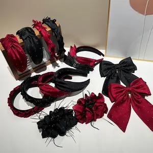 최신 뜨거운 판매 소녀 머리 장식 빨간색과 검은 색 새틴 패브릭 머리띠 스파클 크리스탈 머리띠 매듭 머리띠