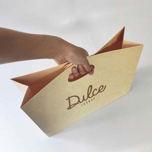 Sac en carton de haute qualité KM Wholesale, boutique de vêtements, marque de luxe, sac cadeau en papier beige avec logo personnalisé - Product Image 5