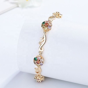 เครื่องประดับเฮงไดน์ สร้อยข้อมือรูปดอกไม้หรูหราประดับเพชรคิวบิกเซอร์โคเนียสีชมพูเกรด Aaa ชุบทอง 18K เครื่องประดับแฟชั่นสำหรับผู้หญิง - Product Image 5