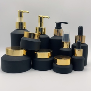Confezione cosmetica 15g-200ml di vetro nero opaco con spalla obliqua per bottiglia d'acqua e coperchio in oro/pompa/dropper lozione Set flacone per lozione - Product Image 2