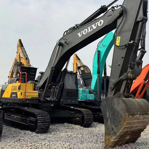 รถขุดตีนตะขาบ Volvo EC350DL มือสอง ขนาด 35 ตัน ระบบไฮดรอลิก ชั่วโมงการทำงานต่ำ (0-2000) กำลัง 210 กิโลวัตต์ บุ้งกี๋ขนาด 2.53 เมตร พร้อมปั๊ม - Product Image 2