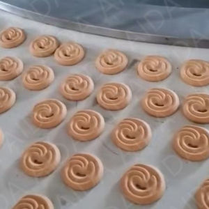 Máquina Automática <span class=keywords><strong>para</strong></span> <span class=keywords><strong>Hacer</strong></span> Galletas Tipo Sandwich, Máquina de Producción de Galletas Tipo Soda, Máquina <span class=keywords><strong>para</strong></span> <span class=keywords><strong>Hacer</strong></span> Galletas Pequeñas - Product Image 1