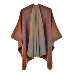 <span class=keywords><strong>Elegante</strong></span> inverno caldo Poncho <span class=keywords><strong>nero</strong></span> <span class=keywords><strong>nero</strong></span> grigio doppio lato solido <span class=keywords><strong>scialle</strong></span> in acrilico avvolge Design personalizzato in poliestere - Product Image 4