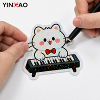 Autocollants personnalisés mignons et kawaii, autocollants en vinyle découpés à la forme, holographiques, imperméables, autocollants de dessins animés d'animaux pour ordinateur portable, coque de téléphone