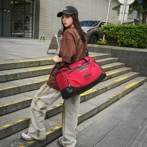 Borsa da Viaggio Sportiva con Logo Personalizzato, Design Moderno e Alla Moda, Multicolore, Multi-Tasca, Resistente all'Usura, Leggera, per Weekend e Palestra - Product Image 4