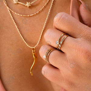 Collana Vintage con Ciondolo a Forma di Peperoncino Rosso 19mm in Acciaio Inox Placcato <span class=keywords><strong>Oro</strong></span>, Collana <span class=keywords><strong>Cornicello</strong></span> Italiano per Donne e Uomini - Product Image 6