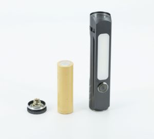 Linterna Recargable LED+COB de Más de 1000 Lúmenes, Base Magnética USB, Resistente al Agua IP55, Aleación de Aluminio Industrial, Haz Ajustable, 8 Horas - Product Image 3