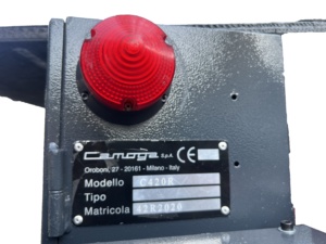 Machine à fendre le cuir Camoga C420R/ C420RC /C420L pour sacs en cuir. Machine à dégauchir et à refendre reconditionnée d'occasion - Product Image 5