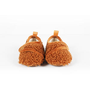 Chaussons en peluche douce pour bébés garçons et filles 2024, bottes animales, chaussures de bébé pour tout-petits, chaussures de lit pour bébés, chaussures d'intérieur d'hiver - Product Image 3