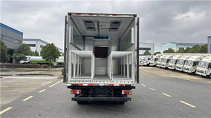 รถบรรทุกขนส่งไก่สำหรับเด็กทารก Isuzu 4.2ม. รถบรรทุกขนส่งไก่แบบ Live Day-Old - Product Image 4