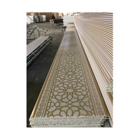 Nuevas Placas de Techo de PVC Modernas con Diseño de Tiras, Resistentes al Fuego, Impermeables, con Características Antihumedad e Insonorizantes