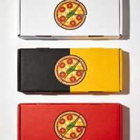 Kotak Pizza Bergelombang Cetak Kustom dengan Lapisan Foil di Bagian Dalam untuk Pengiriman Pizza Panas, Tahan Panas, dan Penggunaan Take Away