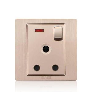 Enchufe de Pared Universal Eléctrico con Interruptor <span class=keywords><strong>SIASE</strong></span> de 13 Amperios y 3 Pines con USB - Product Image 4