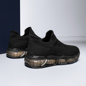 Baskets slip-on Fly Knit à bout rond, doublure en mesh, semelle extérieure en TPU, respirantes, chaussures décontractées d'été pour hommes et femmes - Product Image 4