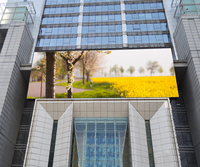 Écran LED numérique vidéo P5 fixe pour extérieur, monté sur portail de bâtiment, résistant à l'eau IP65, HDR10+, lisible en plein soleil