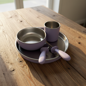 Ensemble de couverts souples non toxiques pour enfants en silicone de qualité alimentaire et acier inoxydable 304, comprenant cuillère, fourchette, bol et assiette pour tout-petits - Product Image 1