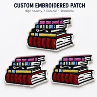 Patch brodé personnalisé en forme de pile de livres, thème lecture coloré, appliqué pour vêtements et sacs à dos, fabricant OEM en gros