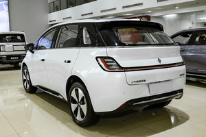 Véhicule électrique d'occasion Wuling Cloud 2023, 460 km d'autonomie, bon état, qualité stable, charge rapide, économique, convivial pour l'utilisateur - Product Image 6