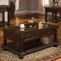 Klassisches Vintage Bar-Theken-Esszimmer-Set mit Leder-Barhockern Holzrahmen Amerikanisches Luxus-Bar-Set