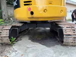 Miniexcavadora Usada CAT 304C CR, Excavadora Compacta Original Caterpillar de 4 Toneladas para Trabajos de Jardinería, Alcantarillado y Obras Municipales - Product Image 4
