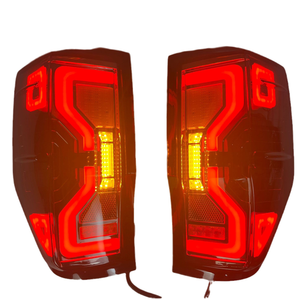 สำหรับรถฟอร์ด เรนเจอร์ T6 T7 PX MK <span class=keywords><strong>XLT</strong></span> ปี 2012-<span class=keywords><strong>2021</strong></span> ชุดไฟท้ายและไฟเลี้ยวแบบ LED เลนส์สีแดงใหม่ คู่หนึ่ง แรงดันไฟฟ้า 12V - Product Image 1