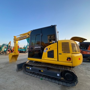 Excavadora de cadenas usada Komatsu PC70 de 7 toneladas, industrial japonesa, eficiente en consumo de combustible, robusta, para paisajismo. - Product Image 1