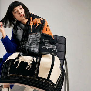 Khăn quàng cổ mùa đông mới bán buôn, ấm áp, 185*65CM, hai mặt, họa tiết ngựa thời trang, chất liệu cashmere, khăn choàng Pashmina dành cho nữ - Product Image 1